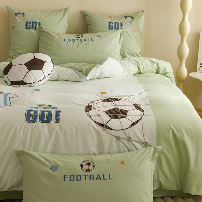 91家纺网 家纺一手货源 找家纺 （总）绒梦里 2025款A类全棉40s水洗棉贴布绣花四件套儿童三件套上下铺床套件-足球系列