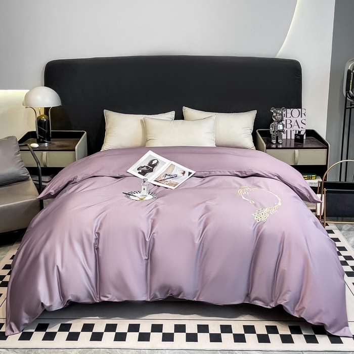 91家纺网 家纺一手货源 找家纺 艾迪尚家纺 2025新款120S刺绣长绒棉单被套 孔雀-罗兰紫