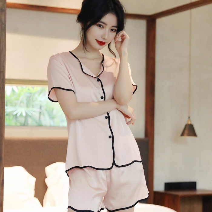 91家纺网 家纺一手货源 找家纺 （总）洛兰沙家居馆【只代发】【只代发】 2024新款冰丝绸性感睡衣女夏季薄款蕾丝美背开叉吊带睡裙睡袍两件套带胸垫软蕾丝两套