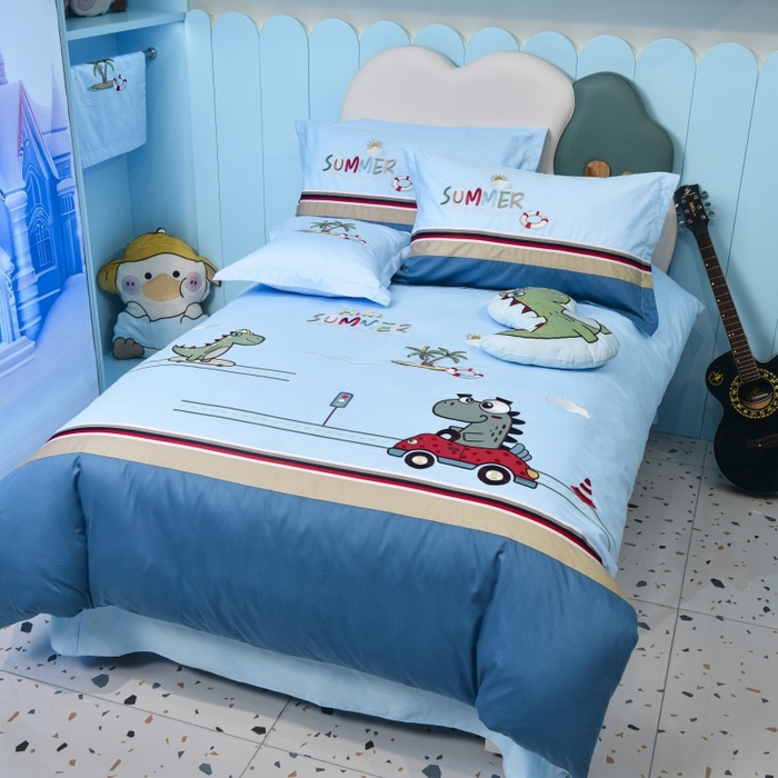 91家纺网 家纺一手货源 找家纺 佳梦家纺 2024新款40支全棉高端贴布绣卡通四件套 恐龙