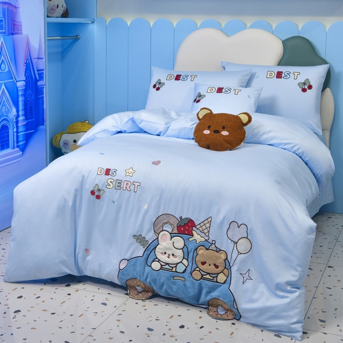 91家纺网 家纺一手货源 找家纺 佳梦家纺 2024新款40支全棉轻熟贴布绣卡通四套件 快乐之旅