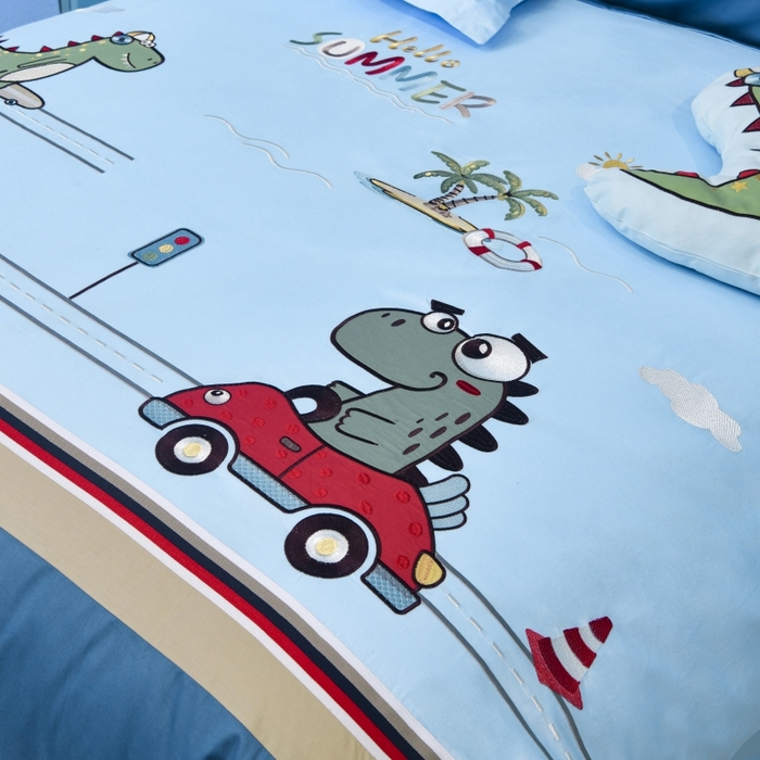 91家纺网 家纺一手货源 找家纺 佳梦家纺 2024新款40支全棉高端贴布绣卡通四件套 恐龙