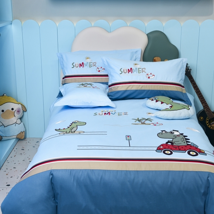 91家纺网 家纺一手货源 找家纺 佳梦家纺 2024新款40支全棉高端贴布绣卡通四件套 恐龙