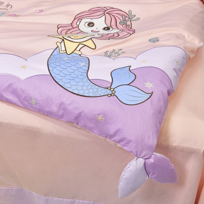 91家纺网 家纺一手货源 找家纺 佳梦家纺 2024新款40支全棉高端贴布绣卡通四件套 美人鱼