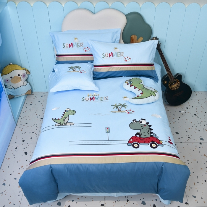 91家纺网 家纺一手货源 找家纺 佳梦家纺 2024新款40支全棉高端贴布绣卡通四件套 恐龙