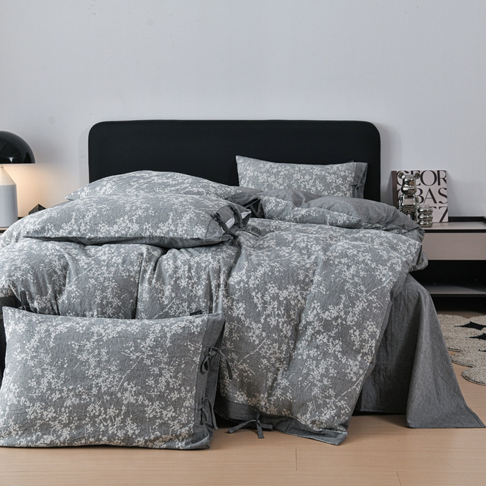 91家纺网 家纺一手货源 找家纺 娜娜 2024新款全棉双层纱大提花四件套 栀子花-深灰