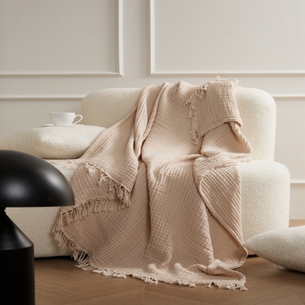 91家纺网 家纺一手货源 找家纺 EH家居 2024新款纯棉四层皱皱纱毯盖毯休闲毯 流苏款-裸粉色