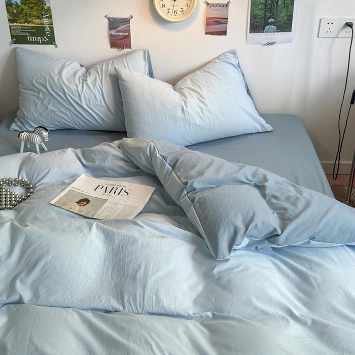 91家纺网 家纺一手货源 找家纺 沐芷 2024新款超柔105g纯色水洗棉四件套-柔雅系列 柔雅-冰蓝雾灰