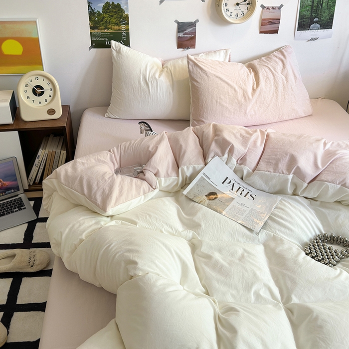 91家纺网 家纺一手货源 找家纺 沐芷 2024新款超柔105g纯色水洗棉四件套-柔雅系列 柔雅-奶白粉玉