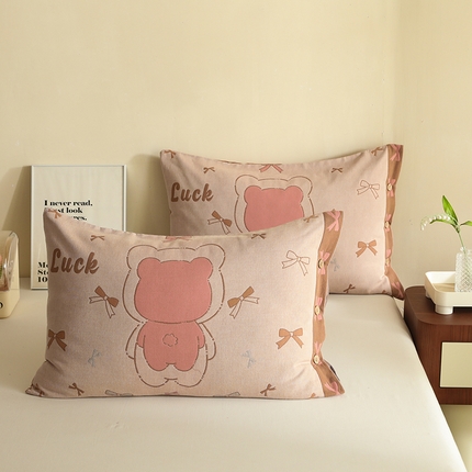 91家纺网 家纺一手货源 找家纺 悦然 2024新款全棉纱布枕套 太空熊-粉