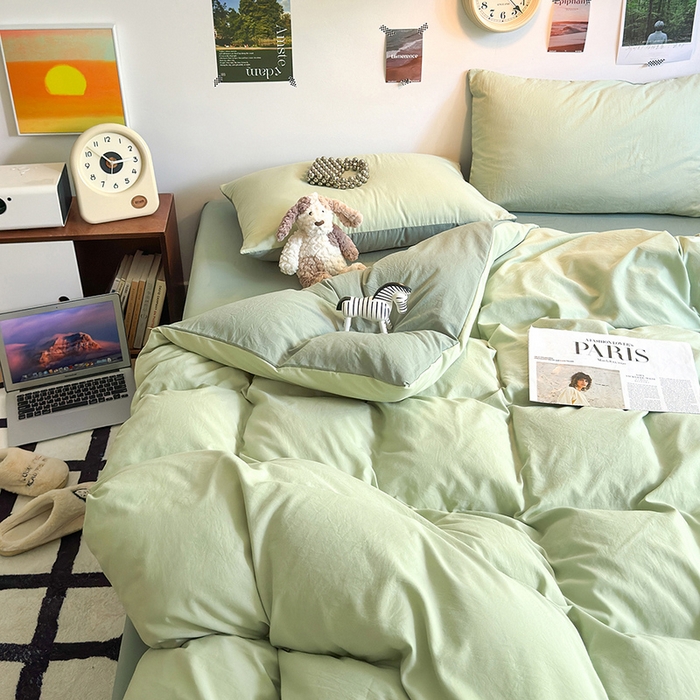 91家纺网 家纺一手货源 找家纺 沐芷 2024新款超柔105g纯色水洗棉四件套-柔雅系列 柔雅-草绿果绿