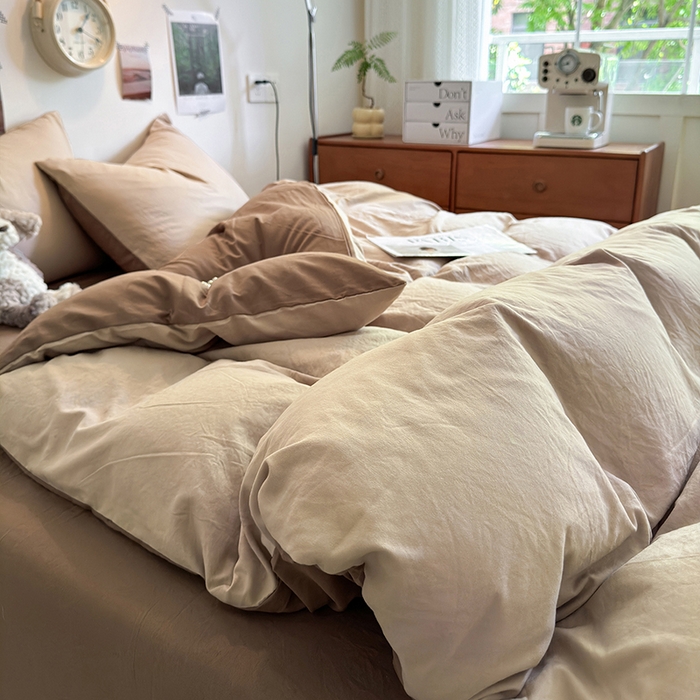 91家纺网 家纺一手货源 找家纺 沐芷 2024新款超柔105g纯色水洗棉四件套-柔雅系列 柔雅-奶茶棕咖