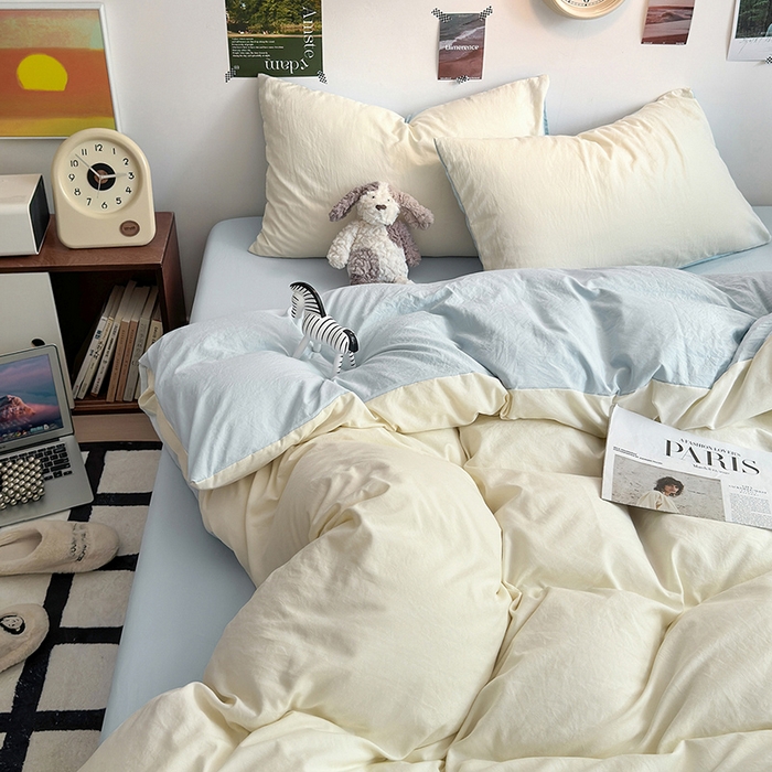 91家纺网 家纺一手货源 找家纺 沐芷 2024新款超柔105g纯色水洗棉四件套-柔雅系列 柔雅-米黄冰蓝