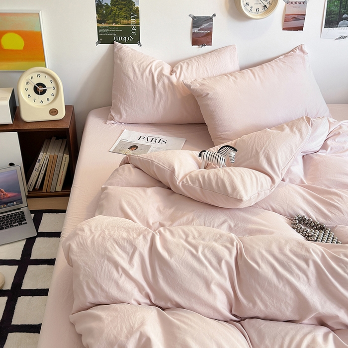 91家纺网 家纺一手货源 找家纺 沐芷 2024新款超柔105g纯色水洗棉四件套-柔雅系列 柔雅-纯粉玉