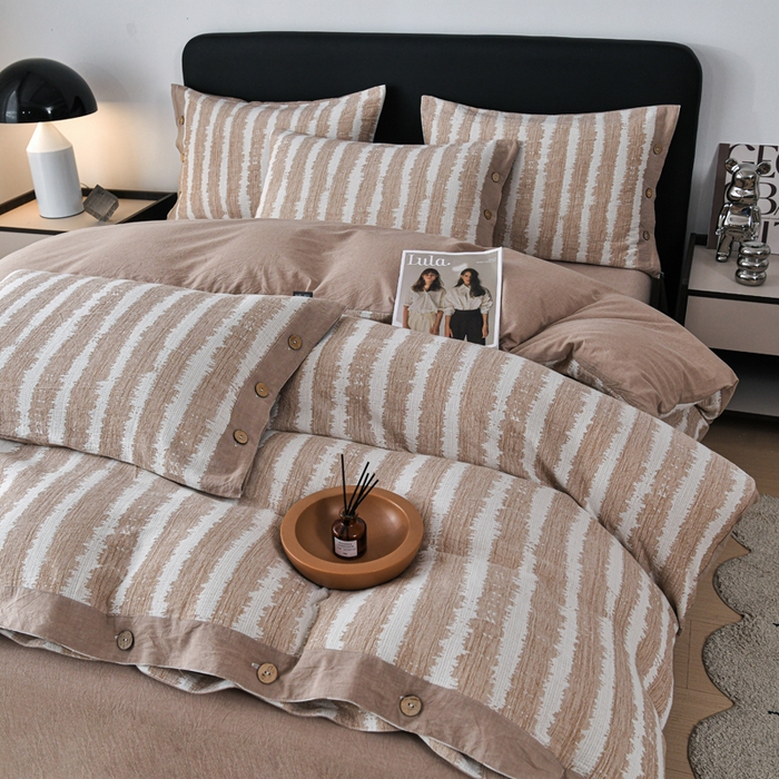 91家纺网 家纺一手货源 找家纺 娜娜 2024新款全棉双层纱大提花四件套 条纹-咖