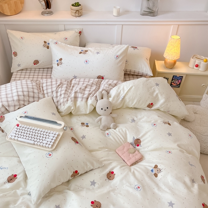 91家纺网 家纺一手货源 找家纺 曼之夏 2024新款全棉印花四件套 熊仔星球