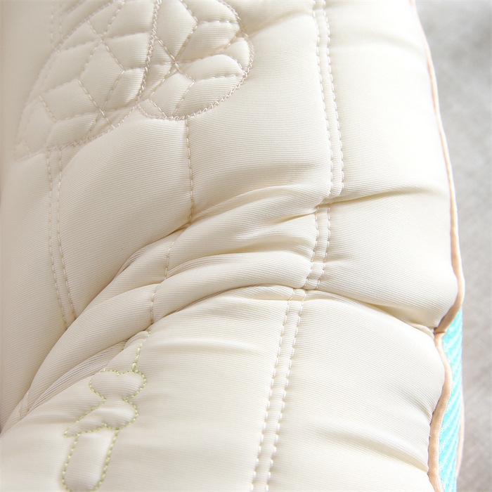 91家纺网 家纺一手货源 找家纺 （总）天意美 2024新款冰丝乳胶护颈枕夏凉枕48x74