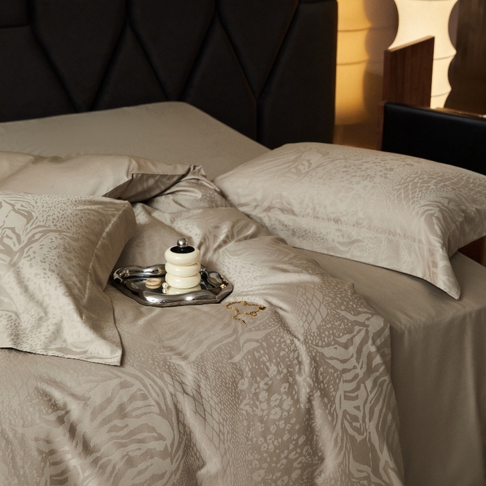 91家纺网 家纺一手货源 找家纺 恒尚居 2024新款100支长绒棉提花四件套 浮光