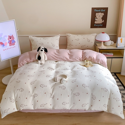 91家纺网 家纺一手货源 找家纺 （总）2024新款全棉母婴双层皱皱纱ins韩系博主款双层皱皱纱布四件套拍图二