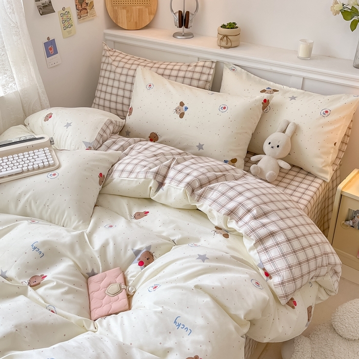 91家纺网 家纺一手货源 找家纺 曼之夏 2024新款全棉印花四件套 熊仔星球