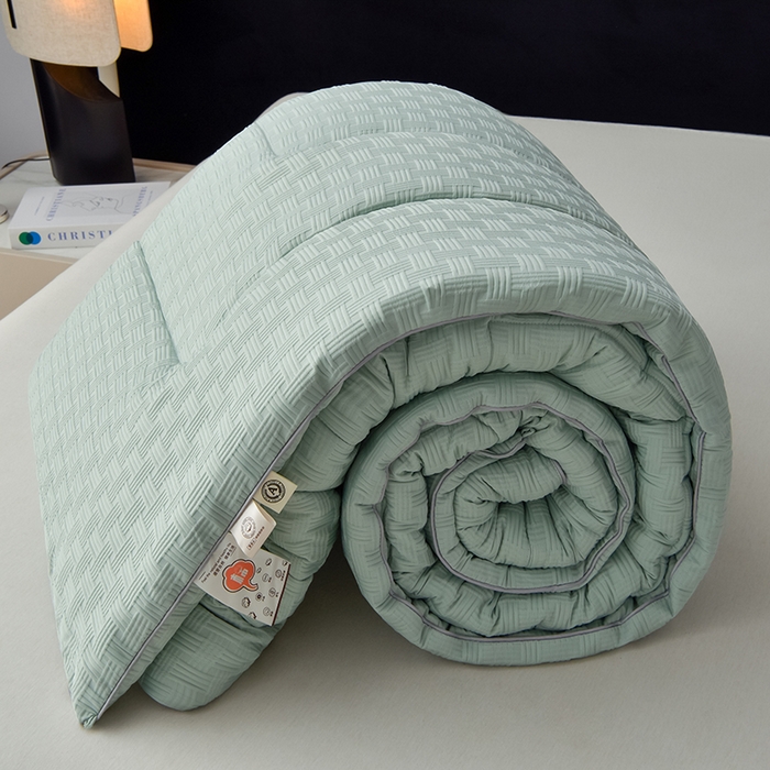 91家纺网 家纺一手货源 找家纺 招财狼家纺 2024新款华夫格羽丝被 贵族水兰