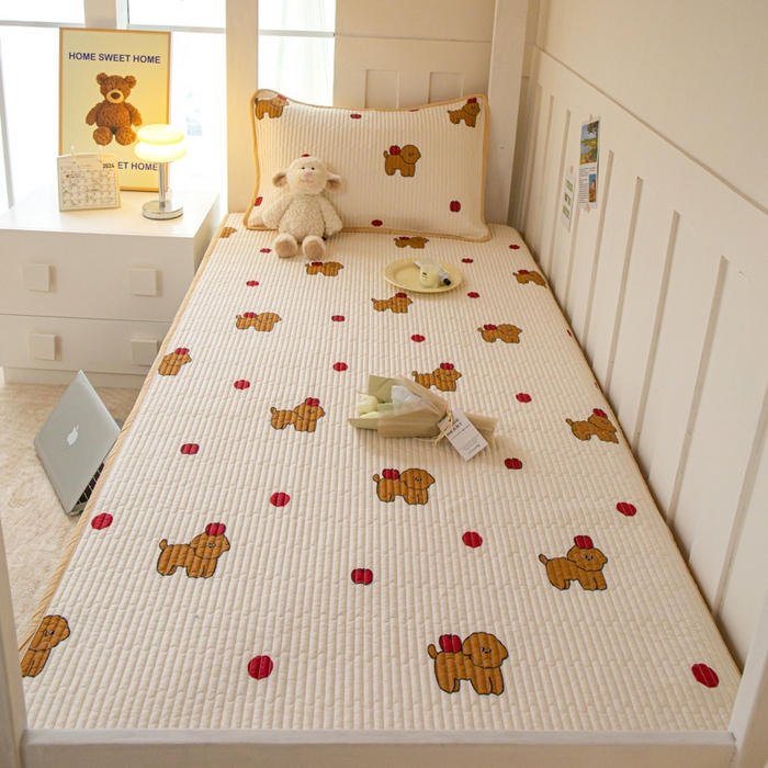 91家纺网 家纺一手货源 找家纺 茉夕 2024新款学生宿舍上下铺全棉床盖 苹果狗