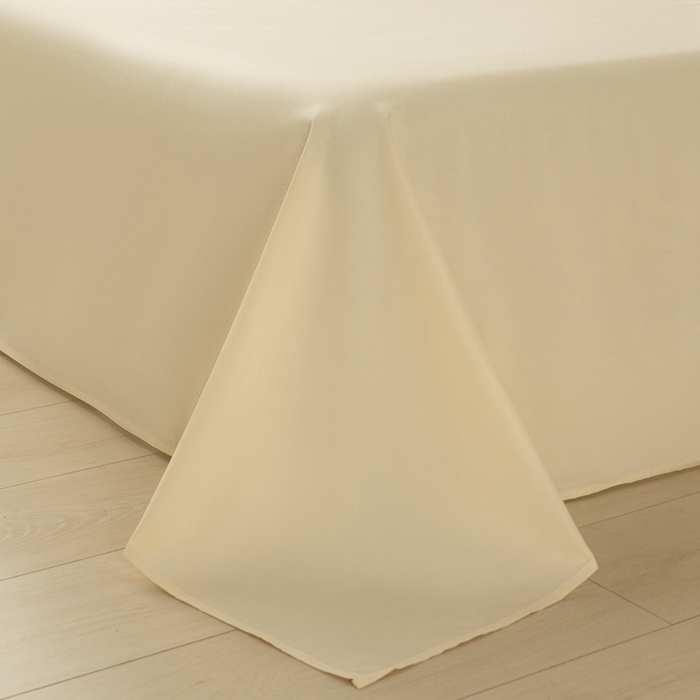 91家纺网 家纺一手货源 找家纺 万盛家纺 2025新款全棉喷气133*72刺绣卡通四件套 fashion熊-浅蓝卡其