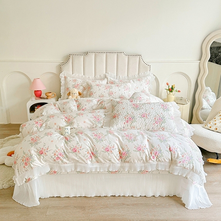 91家纺网 家纺一手货源 找家纺 （总）宜凡 2024新款复古大花系列床盖四件套