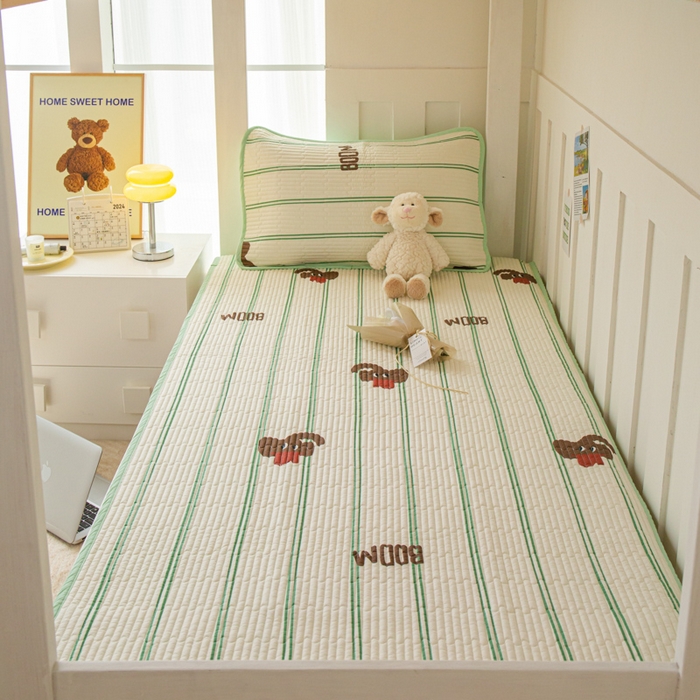 91家纺网 家纺一手货源 找家纺 茉夕 2024新款学生宿舍上下铺全棉床盖 大象兰兰