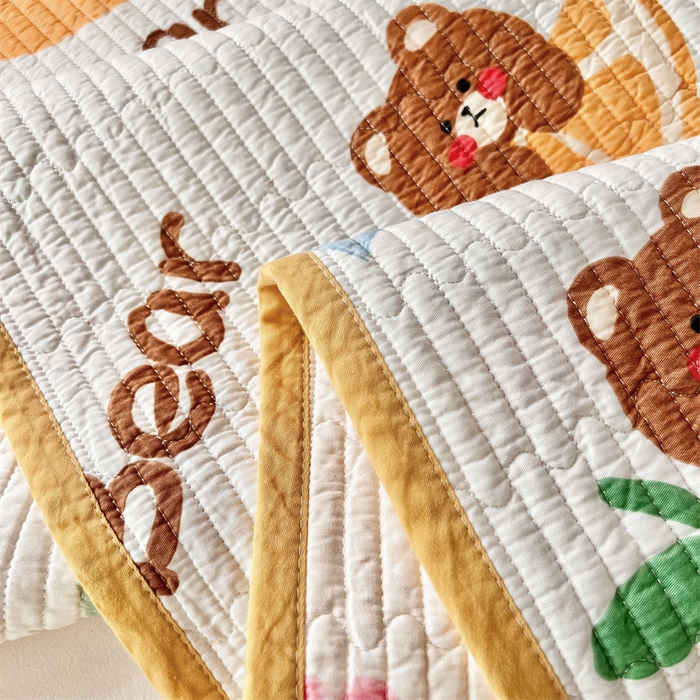 91家纺网 家纺一手货源 找家纺 茉夕 2024新款学生宿舍上下铺全棉床盖 橙心熊