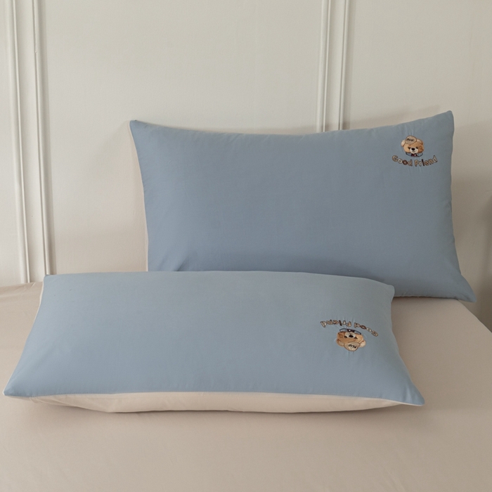 91家纺网 家纺一手货源 找家纺 万盛家纺 2025新款全棉喷气133*72刺绣卡通四件套 fashion熊-深蓝咖