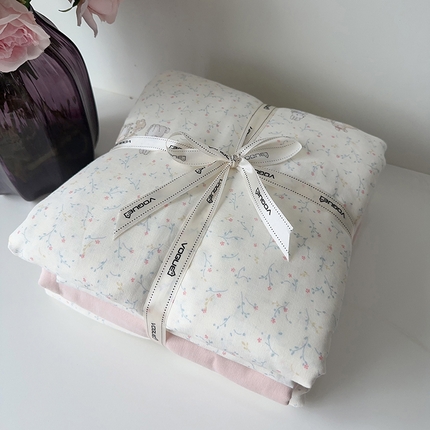 91家纺网 家纺一手货源 找家纺 （总）麦伦家居 2024春夏新品全棉有氧双层纱印花系列四件套（叠拍图）