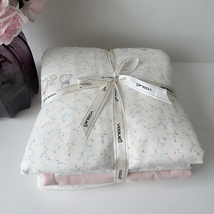 91家纺网 家纺一手货源 找家纺 麦伦家居 2024春夏新品全棉有氧双层纱印花系列四件套（叠拍图）花枝兔