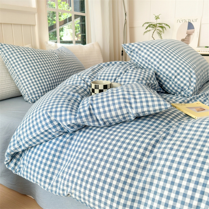 91家纺网 家纺一手货源 找家纺 北欧良品 2024新款A类全棉色织水洗棉单被套 浅蓝小格