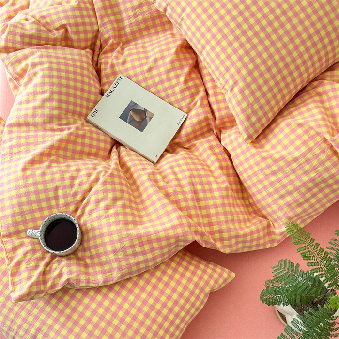 91家纺网 家纺一手货源 找家纺 北欧良品 2024新款A类全棉色织水洗棉单被套 粉黄小格