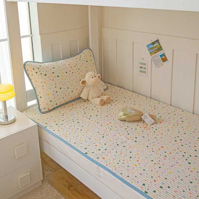 91家纺网 家纺一手货源 找家纺 茉夕 2024新款学生宿舍上下铺全棉床盖 彩色波点