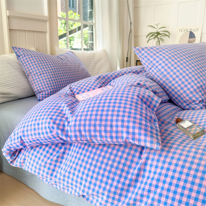 91家纺网 家纺一手货源 找家纺 北欧良品 2024新款A类全棉色织水洗棉单被套 蓝紫小格