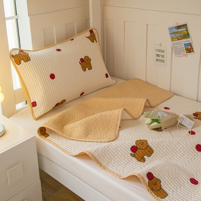 91家纺网 家纺一手货源 找家纺 茉夕 2024新款学生宿舍上下铺全棉床盖 苹果狗