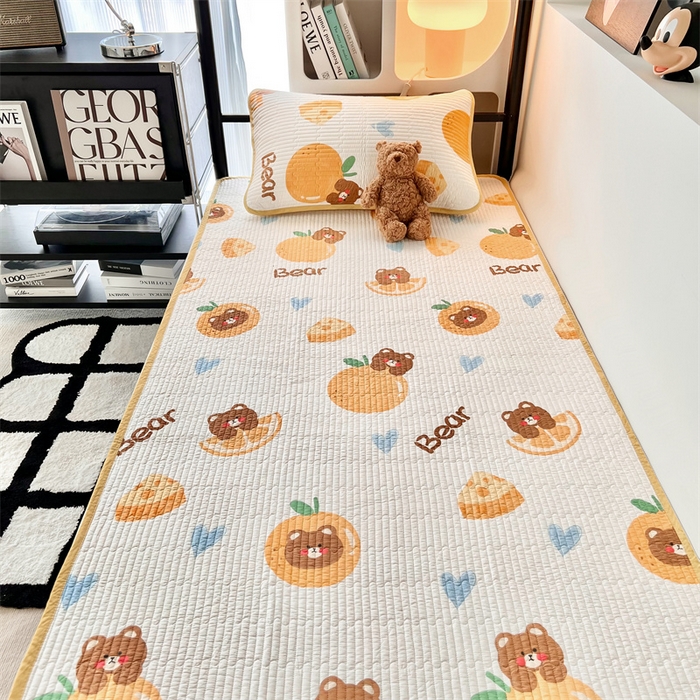 91家纺网 家纺一手货源 找家纺 茉夕 2024新款学生宿舍上下铺全棉床盖 橙心熊