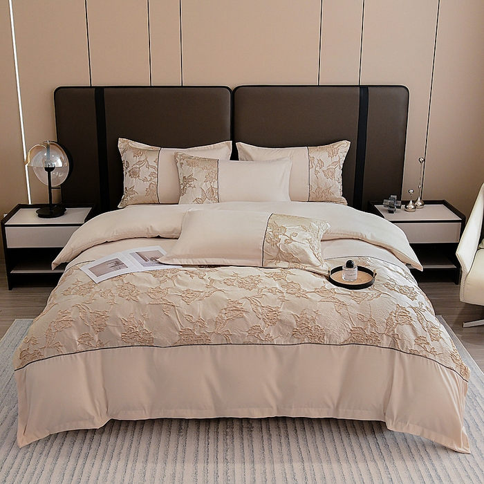 91家纺网 家纺一手货源 找家纺 布可家纺 2025新款轻奢精美浮雕刺绣提花四件套 花叶扶-香槟金