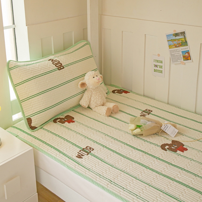 91家纺网 家纺一手货源 找家纺 茉夕 2024新款学生宿舍上下铺全棉床盖 大象兰兰