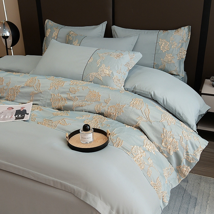 91家纺网 家纺一手货源 找家纺 布可家纺 2025新款轻奢精美浮雕刺绣提花四件套 花叶扶-天水蓝