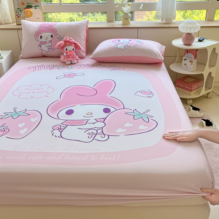 91家纺网 家纺一手货源 找家纺 金爱家 2024新款全棉三丽鸥正版大版单品床笠 贪吃美乐蒂