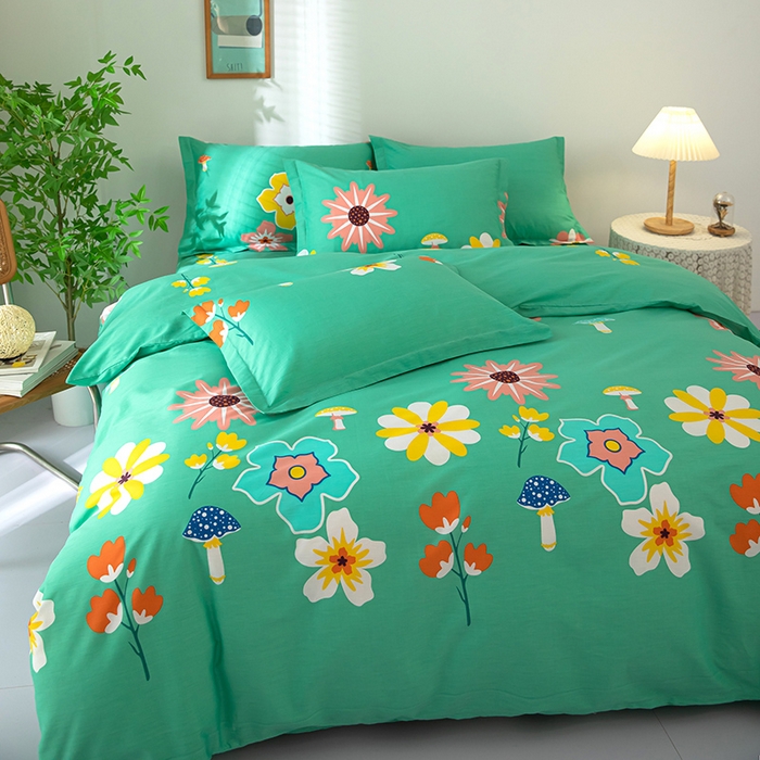 91家纺网 家纺一手货源 找家纺 2023新款12868全棉学生宿舍三件套卡通纯棉四件套春田花