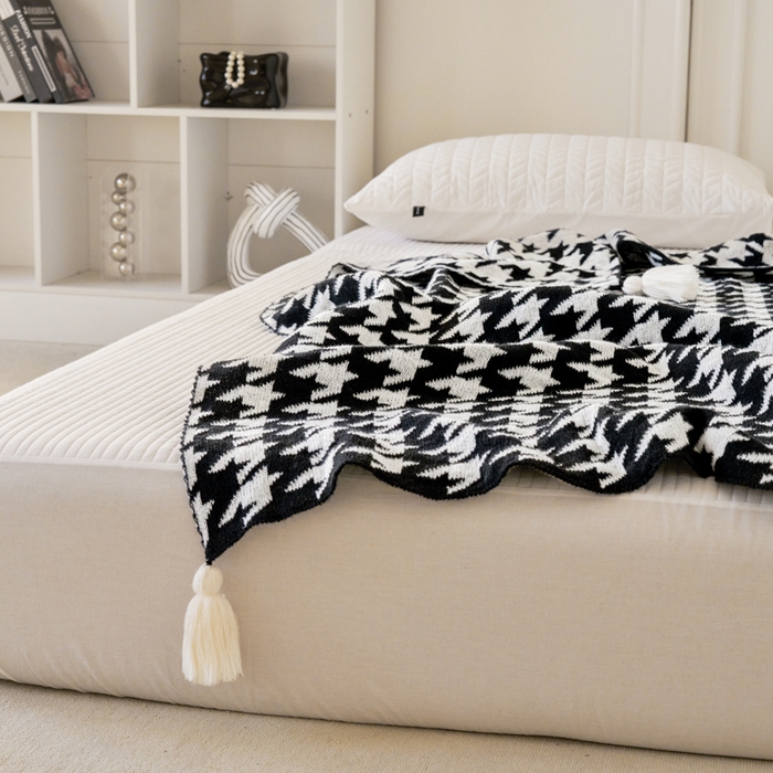 91家纺网 家纺一手货源 找家纺 苏艺针织盖毯 2024新款针织披肩沙发盖毯 针织-千鸟格