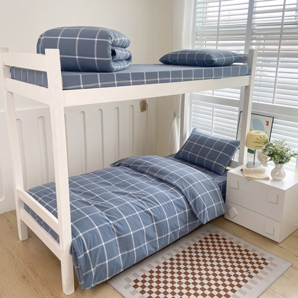 91家纺网 家纺一手货源 找家纺 （总）巧格家纺 2025新款A类全棉色织水洗棉宿舍三件套-床单款