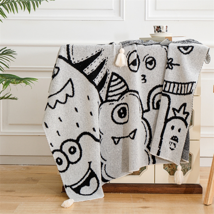 91家纺网 家纺一手货源 找家纺 苏艺针织盖毯 2024新款针织披肩沙发盖毯 针织-小怪物全家福