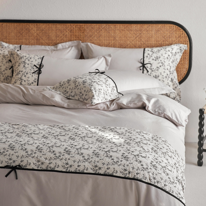 91家纺网 家纺一手货源 找家纺 2024新款全棉轻法式复古蝴蝶结刺绣工艺款四件套 奈妃-高级灰