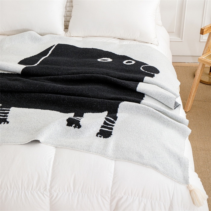 91家纺网 家纺一手货源 找家纺 苏艺针织盖毯 2024新款针织披肩沙发盖毯 针织-插画狗