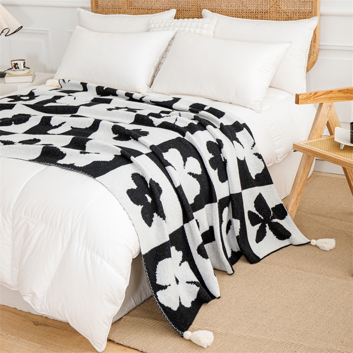 91家纺网 家纺一手货源 找家纺 苏艺针织盖毯 2024新款针织披肩沙发盖毯 针织-落花